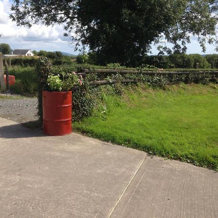 'Uncle Owenie'S Cottage' Crossmaglen Eksteriør bilde